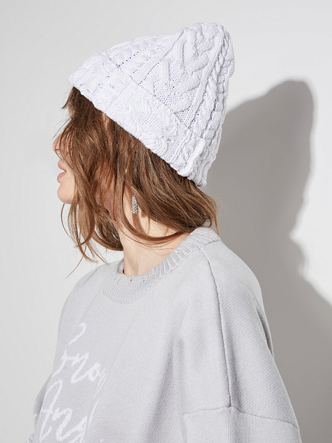 Белая вязаная шапка из шерсти, 3