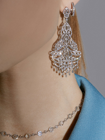 Серьги из белого золота с бриллиантами огранки «бриолет», 2