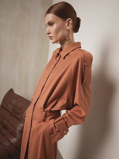 Коричневое платье-миди с карманами и поясом, 6