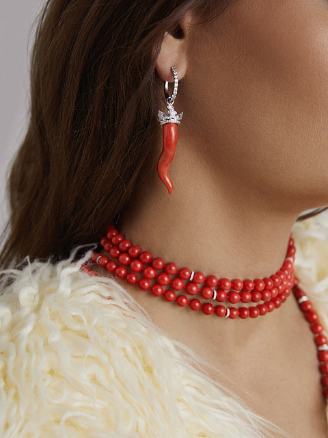 Серьги из белого золота с кораллами и бриллиантами, 2 Серьги из белого золота с кораллами и бриллиантами, 2