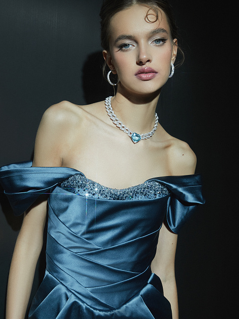 Синее платье-миди из шелка со стразами, 3 Синее платье-миди из шелка со стразами, 3