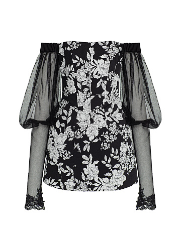 Черное платье-мини, 1