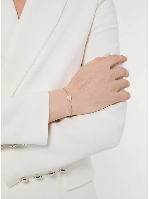 Браслет из розового золота с розой из розового резного перламутра, 2 Браслет из розового золота с розой из розового резного перламутра, 2