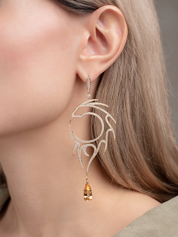 Серьги из золота с желтыми топазами огранки «груша» и бриллиантами, 2