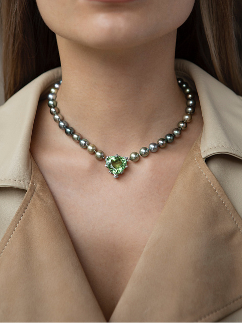 Колье из белого золота с разноцветным жемчугом и турмалинами, 6