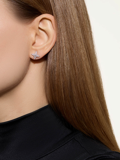 Пусеты из белого золота с бриллиантами в круглой огранке, 2 Пусеты из белого золота с бриллиантами в круглой огранке, 2