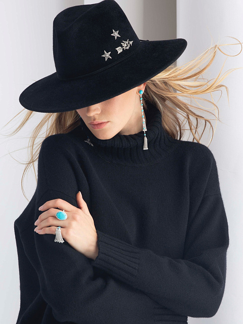 Кольцо из белого золота с бирюзой и бриллиантами, 5 Кольцо из белого золота с бирюзой и бриллиантами, 5