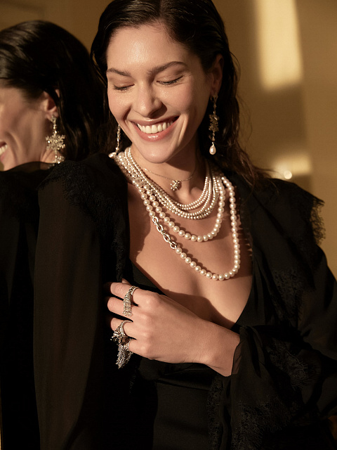 Колье из белого золота с жемчугом Акойя, 5 Колье из белого золота с жемчугом Акойя, 5