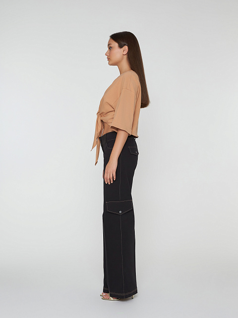 Бежевая укороченная футболка с узлом, 5 Бежевая укороченная футболка с узлом, 5