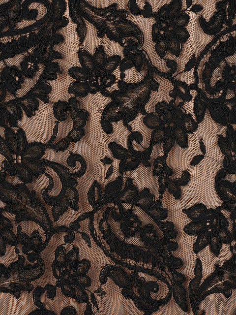 Черный кружевной комплект из топа и юбки-мини, 4 Черный кружевной комплект из топа и юбки-мини, 4