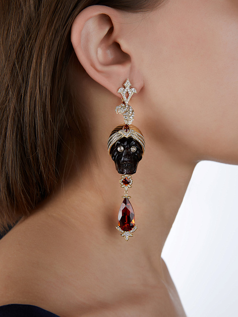 Серьги из желтого золота с бриллиантами, янтарем и спессартином, 2 Серьги из желтого золота с бриллиантами, янтарем и спессартином, 2