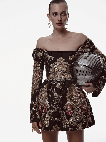 Черное платье-мини из парчи с золотым узором и пайетками, 2