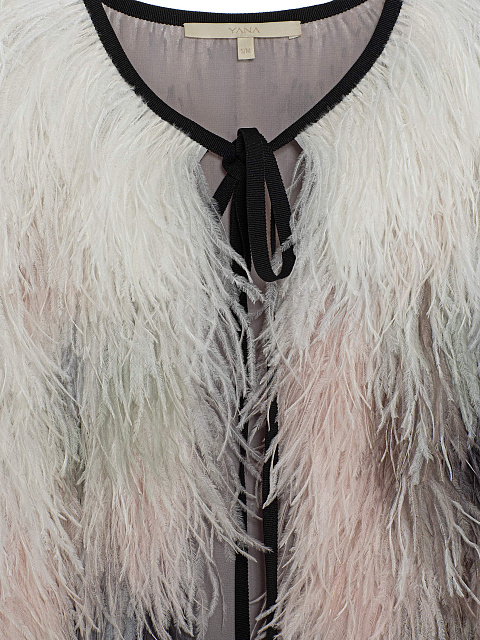 Жакет из перьев, 3