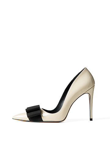 Светло-бежевые туфли-лодочки, 2