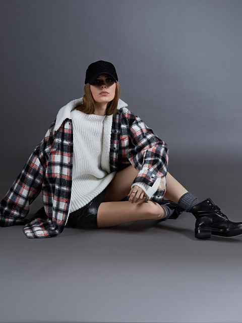 Белый шерстяной свитер в рубчик, 5