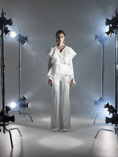 Белый топ из органзы с рюшами, 9