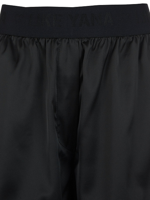 Черная шелковая пижама с розовым кантом, 7