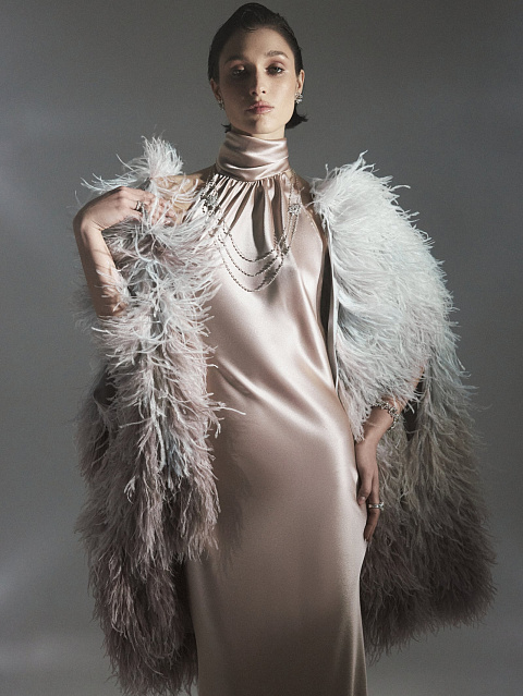 Колье из белого золота с бриллиантами огранки «бриолет» и огранки «груша», 12 Колье из белого золота с бриллиантами огранки «бриолет» и огранки «груша», 12