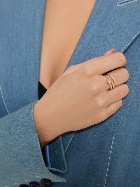 Кольцо из желтого золота в виде змеи с бриллиантами в огранке «багет», 2 Кольцо из желтого золота в виде змеи с бриллиантами в огранке «багет», 2