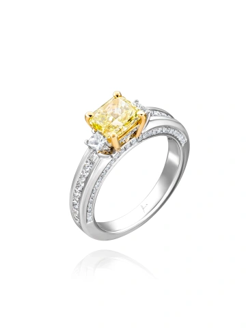 Кольцо из белого золота с желтым бриллиантом, 1
