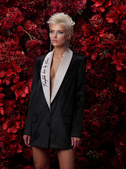 Серьги из черненого золота с черными бриллиантами огранки «бриолет», 2