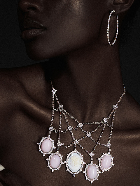 Колье из белого золота с камеей на раковине, морганитами, опалами и бриллиантами, 2