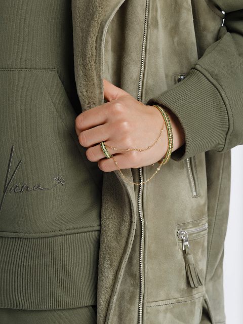 Слейв-браслет из желтого золота с бриллиантами и изумрудами, 2