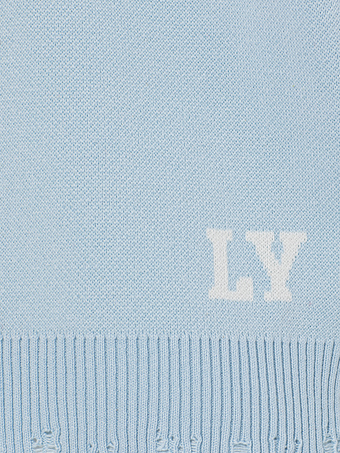 Голубой пуловер с лесным пейзажем, 5