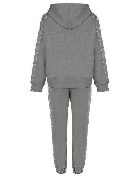 Серый трикотажный костюм с белой вышивкой, 2 Серый трикотажный костюм с белой вышивкой, 2