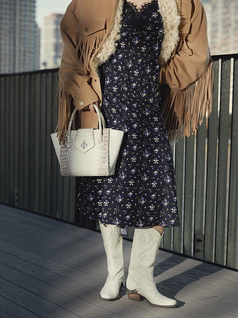 Черное платье-миди из шелка с цветочным принтом и кружевом, 7