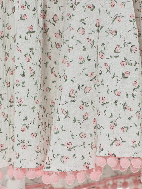 Белое платье-мини из муслина с розовым принтом и открытой спиной, 5