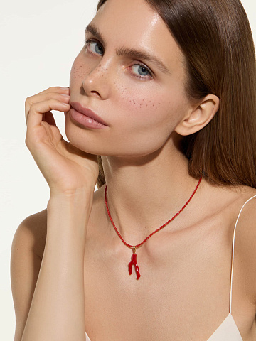 Колье с кулоном из коралла, 2