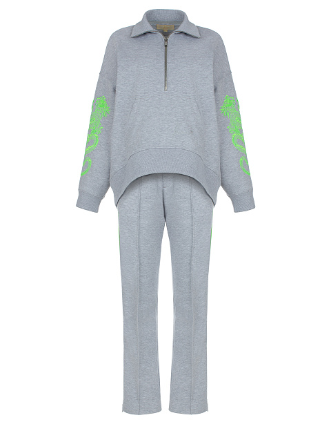 Серый трикотажный костюм с вышивкой, 1