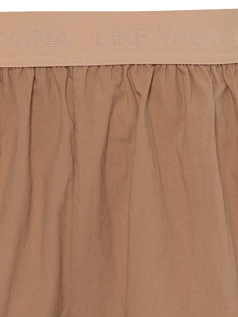 Коричневый комплект из топа на завязках и шорт с рюшами, 4