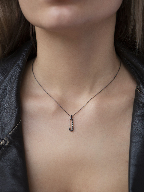 Кулон из черненого золота с бриллиантами, 3 Кулон из черненого золота с бриллиантами, 3