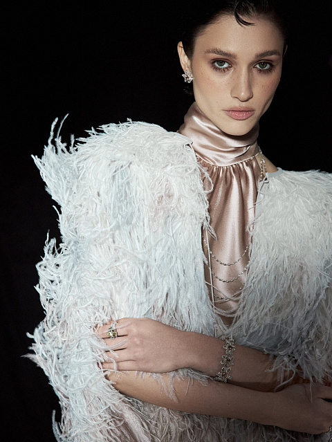 Серый жакет из перьев с эффектом деграде, 2