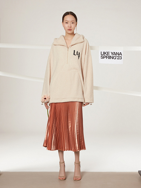 Молочное объемное худи из ткани букле, 5