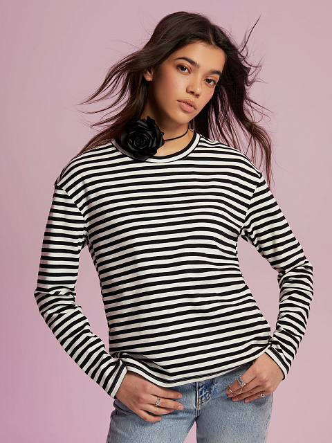 Черно-белая хлопковая тельняшка с красным принтом, 6 Черно-белая хлопковая тельняшка с красным принтом, 6