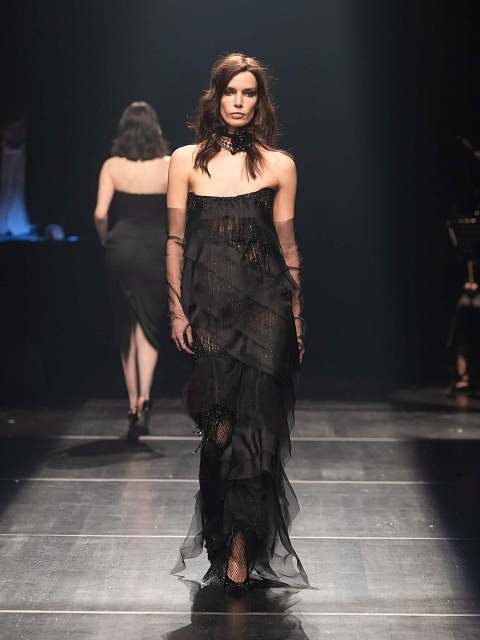 Look #105, 1 Look #105, 1