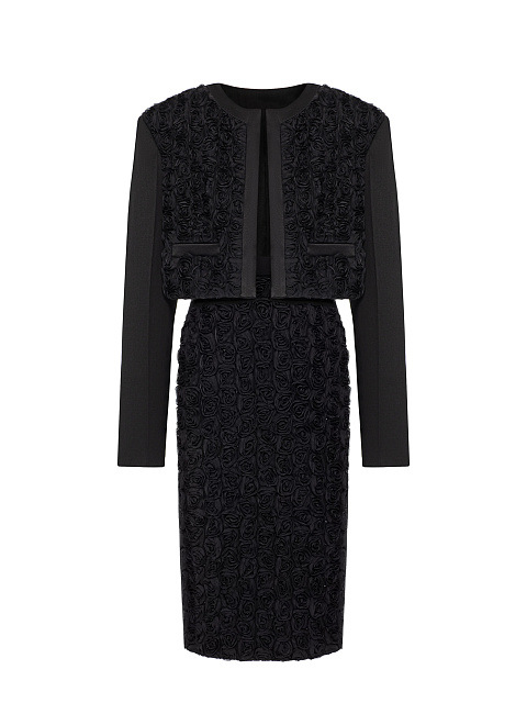 Костюм с розами, 1