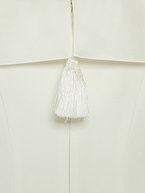 Белый костюм-двойка с открытыми плечами, 5