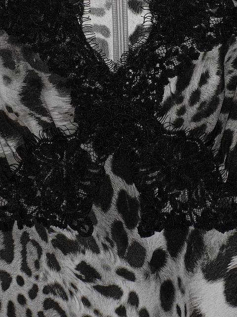 Серое платье-миди из шелка с леопардовым принтом и кружевом, 4