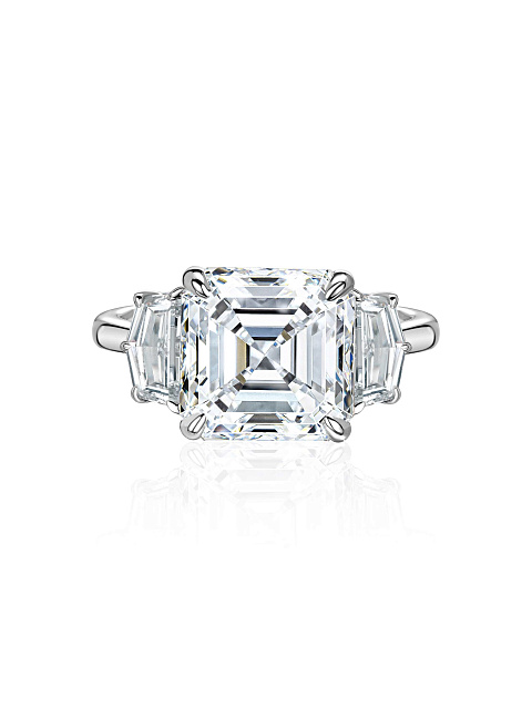 Кольцо из белого золота с бриллиантом , 4