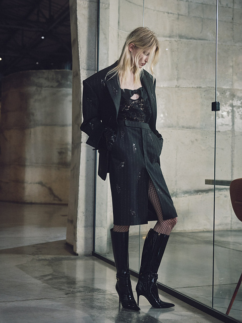 Юбка в полоску с цветочной вышивкой, 1