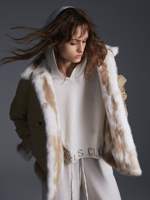 Белый костюм из кашемира Hot Girls Club, 7