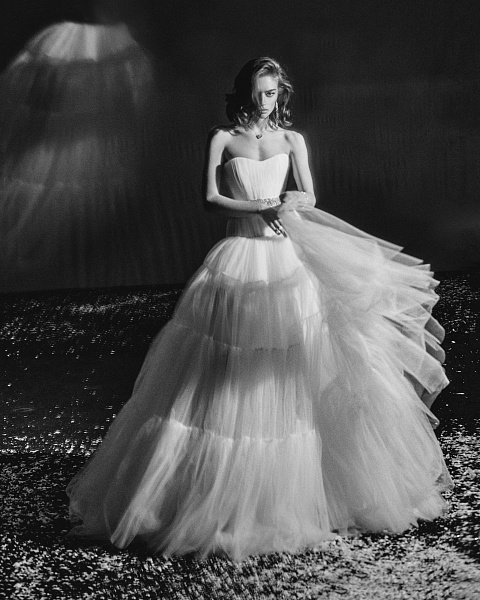 Белое корсетное платье из фатина, 7