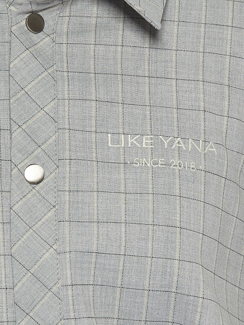 Светло-серая укороченная рубашка в клетку, 3