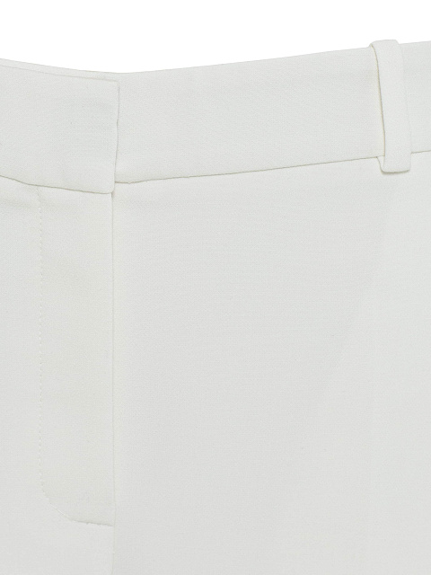 Белый костюм-тройка с вышивкой и манжетами из норки, 9