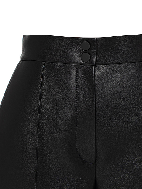 Черный костюм-двойка из кожи с брюками клеш, 5