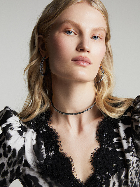 Хупсы из черненого золота с черными бриллиантами, 4 Хупсы из черненого золота с черными бриллиантами, 4